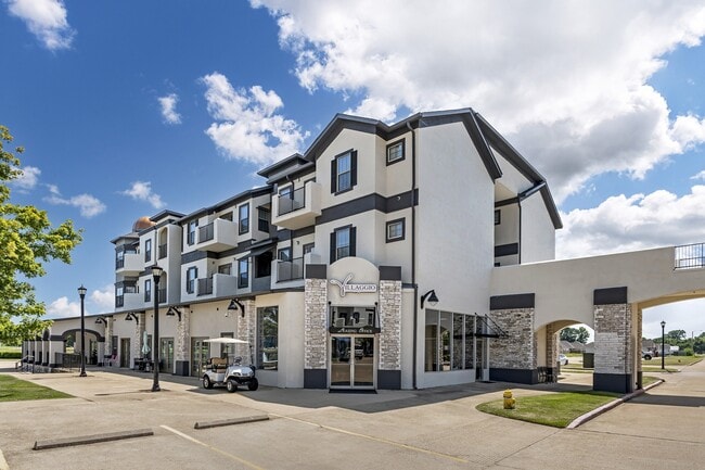 Villaggio Apartments