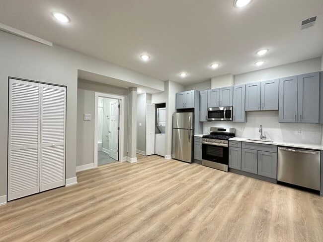 Photo - 451 W Belden Ave Unit 91