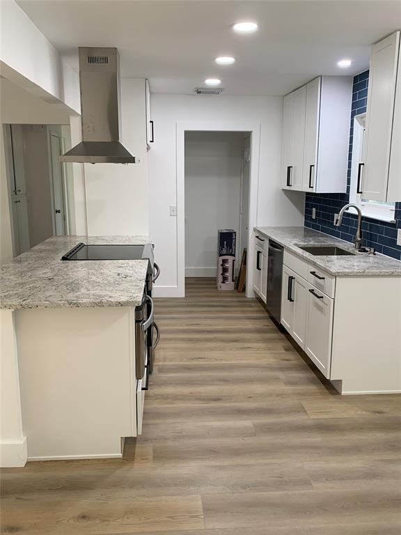 Photo - 3503 Roanoke Dr