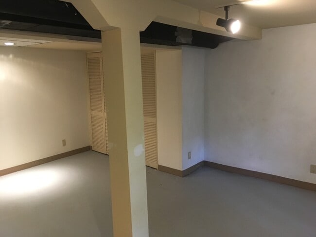 Photo - 8411 Abbott Ln