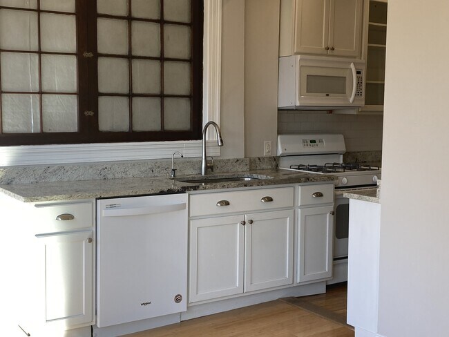 Photo - 1825 Massachusetts Ave SE