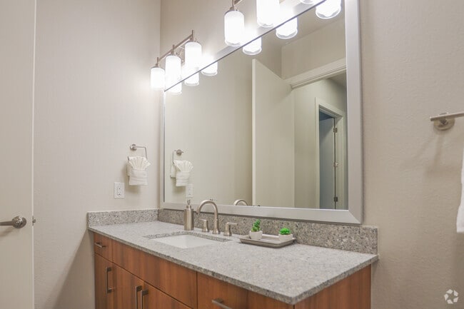 1BR, 1BA - 862SF - A9