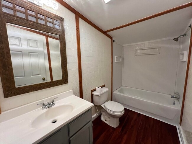 Photo - 3206 Louisiana Ave