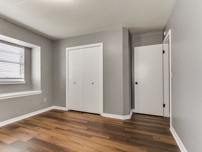 Photo - 6428 N Harvard Ave