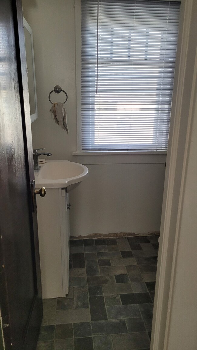 Bathroom - 110 12th St N Unit 110.