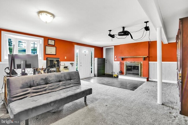 Photo - 1902 Julian Rd
