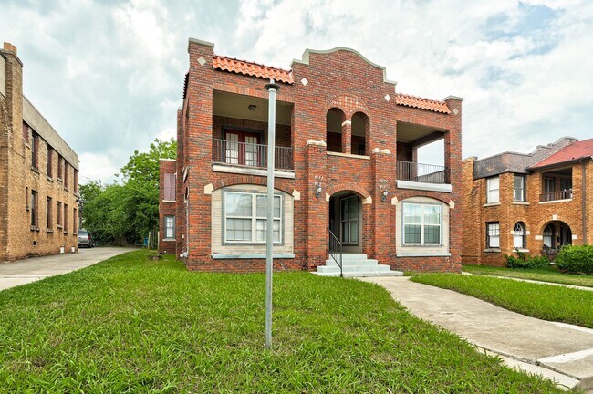 Photo - 817 East Dr Unit 817