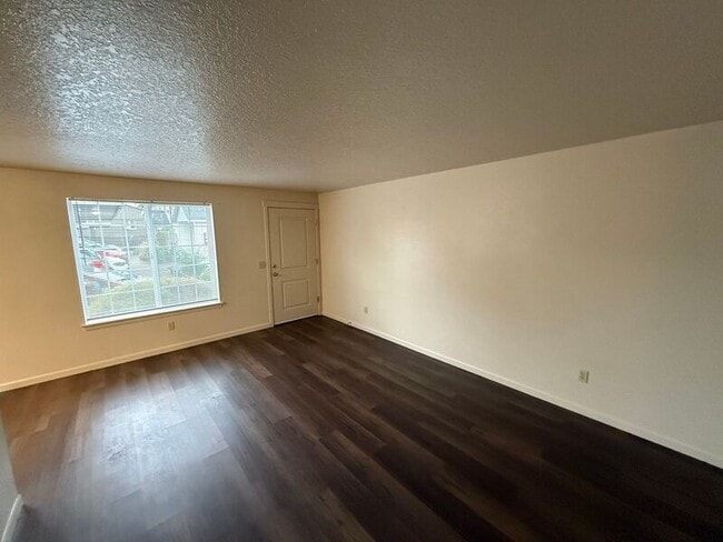 Photo - 1019 Boedies Dr