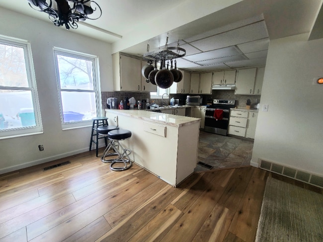 Photo - 333 E 300 N Unit Rooms for Rent