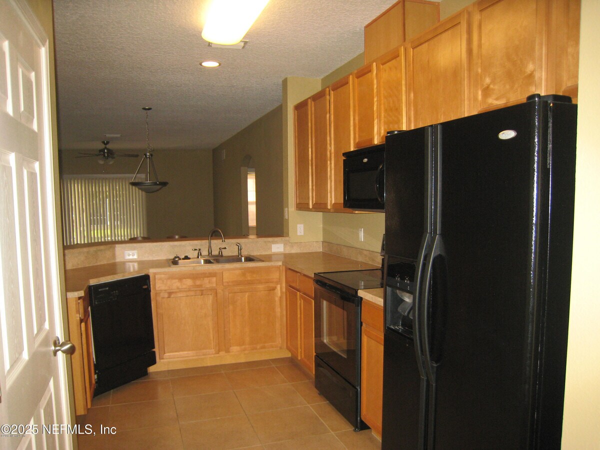 Photo - 5663 Greenland Rd Unit 1706