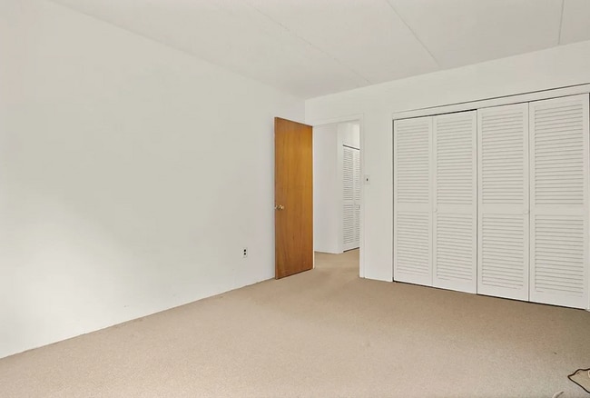 Photo - 80 N Warren St Unit 36