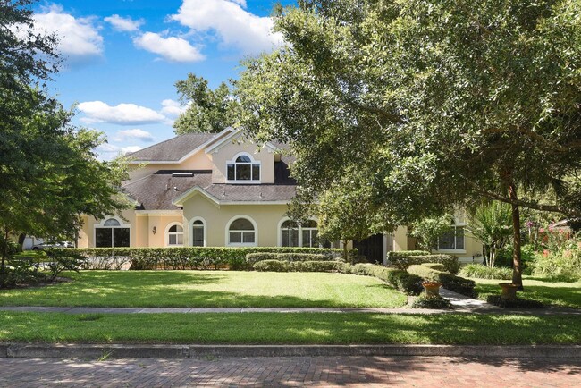 Beautiful home on the brick streets of Old... - Beautiful home on the brick streets of Old...