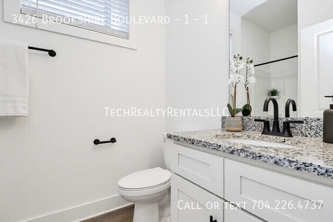 Photo - 3426 Brookshire Blvd