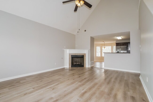 Photo - 7957 Gardendale Dr