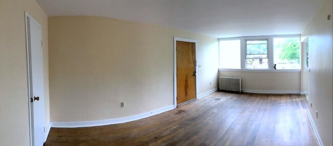 Building Photo - 222 Summit St Rental