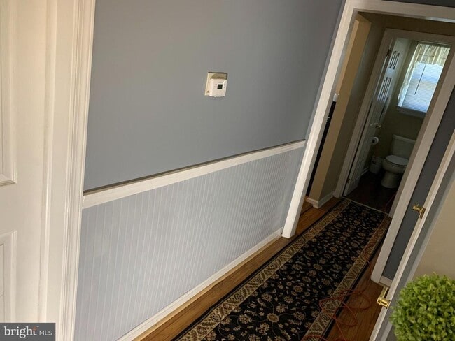 Photo - 301 Lehigh Rd N