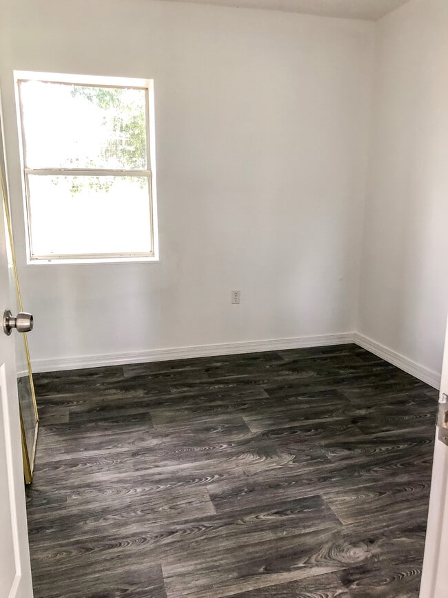 Building Photo - 12838 Florida Ave Rental
