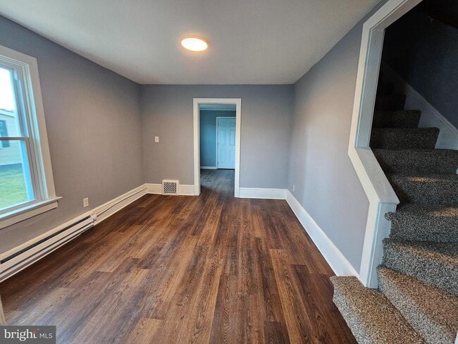 Photo - 917 N Queen St