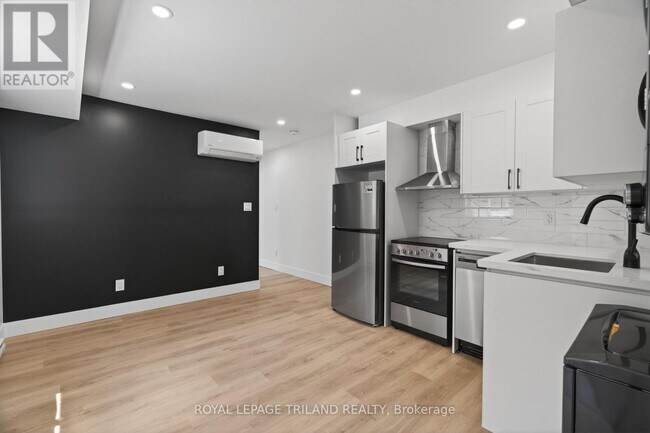 Photo - 1015 Eagle Dr Unit 7
