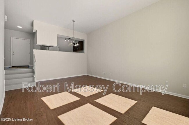 Photo - 2745 Grinstead Dr Unidad 106