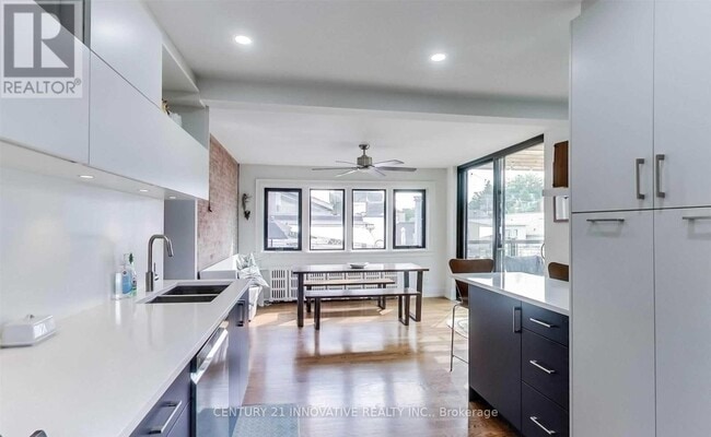 Photo - 27 St Johns Rd