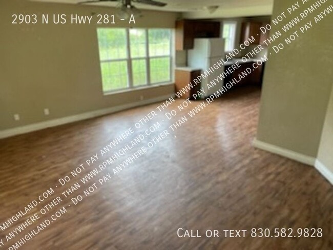 Photo - 2903 N U.S. Hwy 281 Unidad A