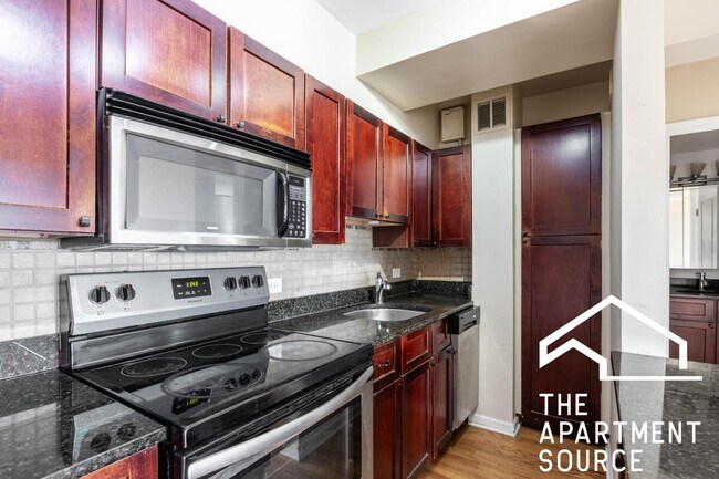 4180 N Marine Dr Unit 202