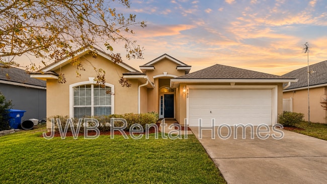 Photo - 893 Oak Arbor Cir