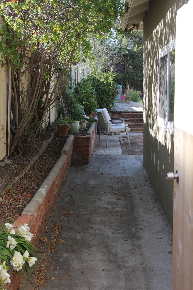 Photo - 3334 55th St