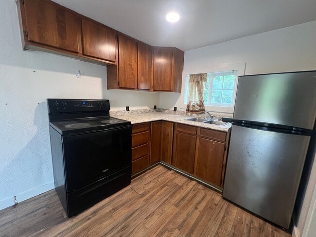 Photo - 610-620 W Central Blvd. Unit 2