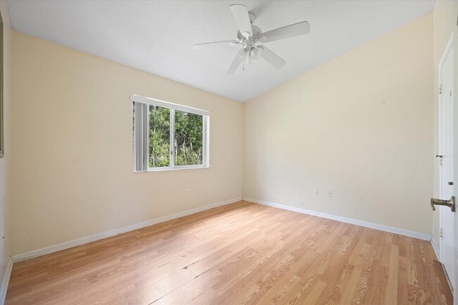 3504 Briar Bay Blvd Unit 202