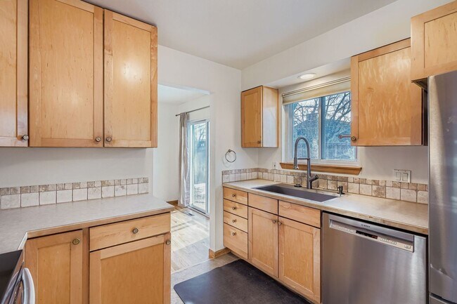 Photo - BEAUTIFUL 4 Bed 3 Bath Single Family Home In Boulder!