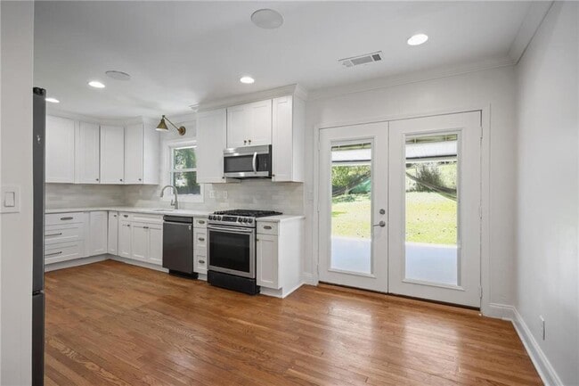 2134 Beecher Cir SW