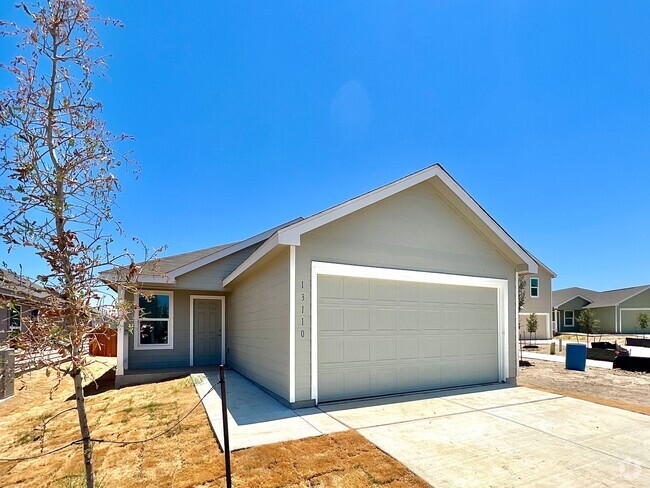 Building Photo - Charming Single-Story Home in Mission del ...