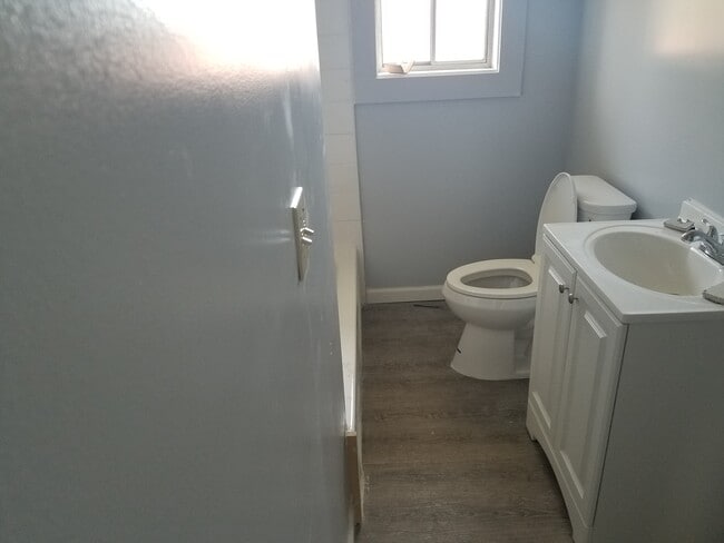 New Bathroom Fixtures - 3903 Corse Ave Unidad A