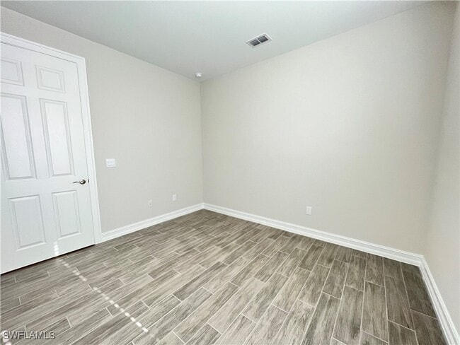 Photo - 4454 Pine Lake Rd