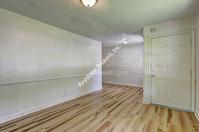 Photo - 3495 Charleston Cir