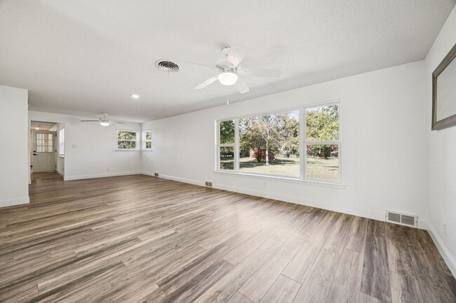 Photo - Stylish Renovation + Solar Savings in Prim... House