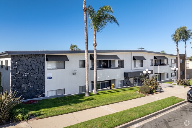 Building Photo - 343 Palos Verdes Rental