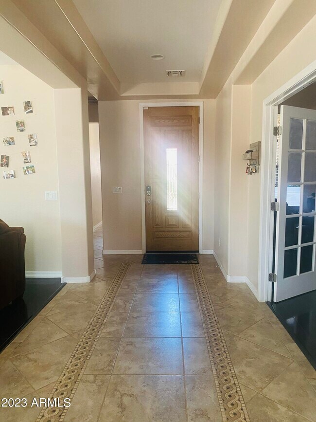 Photo - 453 W Lantana Pl House