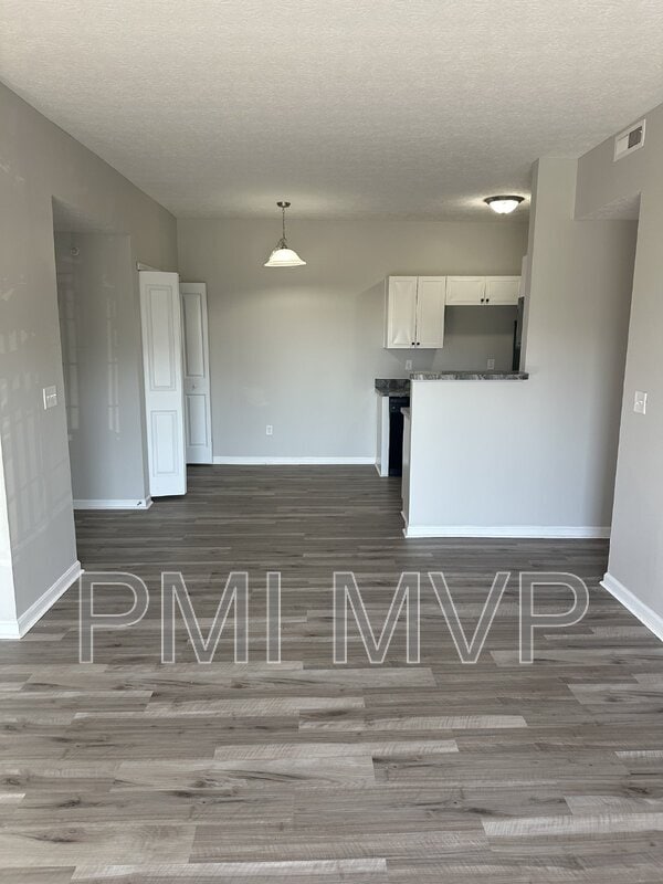 Photo - 858 Taylor Station Rd Unit 858 204