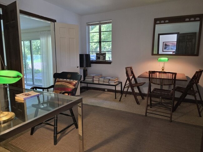 Photo - 6 Summer Hill Rd