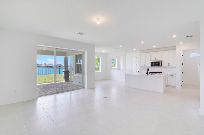 Photo - 10362 Northbrook Cir