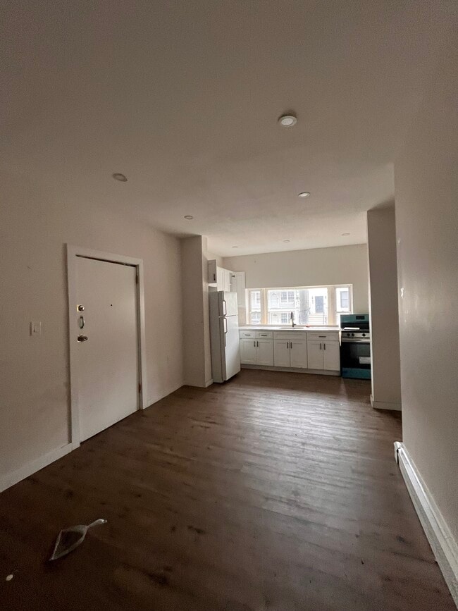 Photo - 56 Atlantic St Unit 1