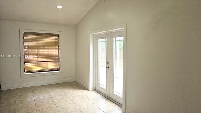 Photo - 10351 SW 49th St