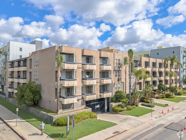 Morrison Apartments