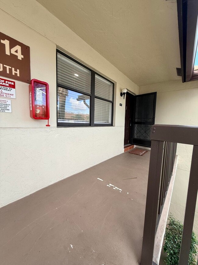 Photo - 7714 Tahiti Ln Unit 203