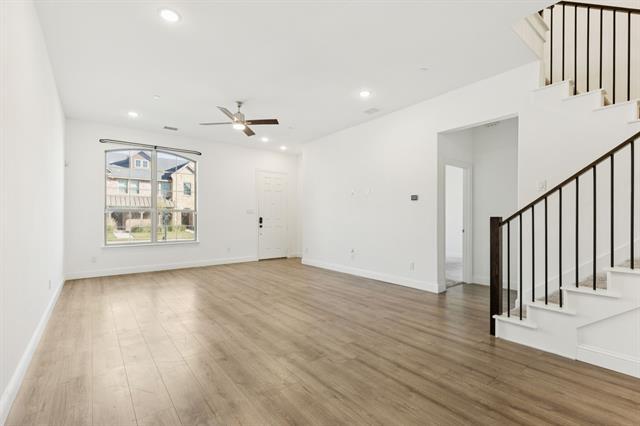 Photo - 7143 Buchanan Dr