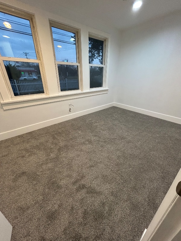 Photo - 6696 Washington Ave