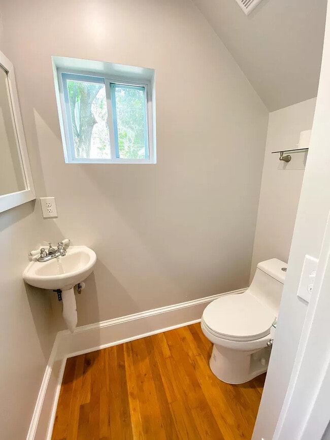 Photo - 214 E. 32nd St.